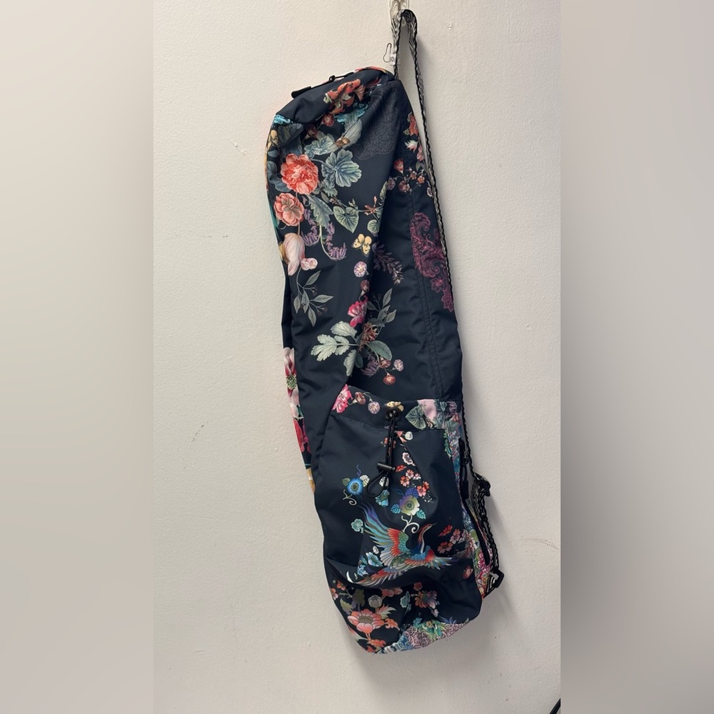 Johnny Was Multicolor Floral Backpack - Picture 4 of 9